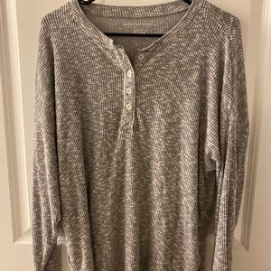 Long sleep ribbed American Eagle Shirt